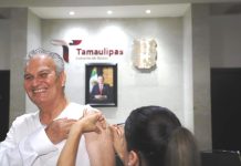 EXHORTA SALUD A VACUNARSE CONTRA COVID E INFLUENZA