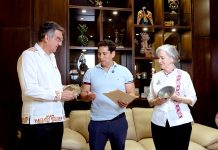 RECIBEN AMÉRICO Y MARÍA PIEZAS BENDECIDAS POR EL VATICANO PARA LA VIRGEN MONUMENTAL DE EL CHORRITO