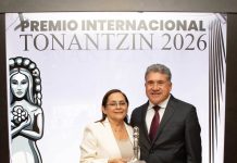 RECIBE ROSSY LUQUE PREMIO INTERNACIONAL TONANTZIN POR QUINTO AÑO CONSECUTIVO