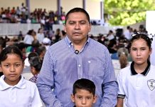 DIRECTOR DE LA PRIMARIA AGUSTÍN MELGAR RECONOCE EL RESPALDO DE LA PRESIDENTA MUNICIPAL A LA COMUNIDAD EDUCATIVA