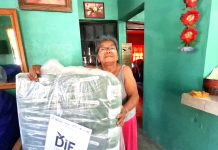 GOBIERNO MUNICIPAL Y DIF APOYAN CON PAÑALES A FAMILIAS VULNERABLES.