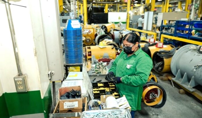 SEC-067-2026.-Logra-Tamaulipas-el-primer-lugar-en-crecimiento-industrial-en-el-pais-2-850x500